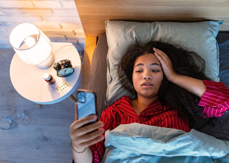 Schlaf und Schlaflosigkeit: Verstehen, Ursachen, und Effective Strategies für Better Sleep