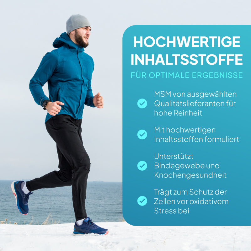 Ein Mann in einer blauen Kapuzenjacke, einer schwarzen Hose und blauen Laufschuhen joggt im Freien in der Nähe des Wassers, neben einer großen, blaugrünen Texttafel mit einem deutschen Werbetext über hochwertige Inhaltsstoffe.